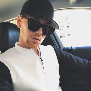 Zara White/Black Bomber Varsity style Jacket sz L